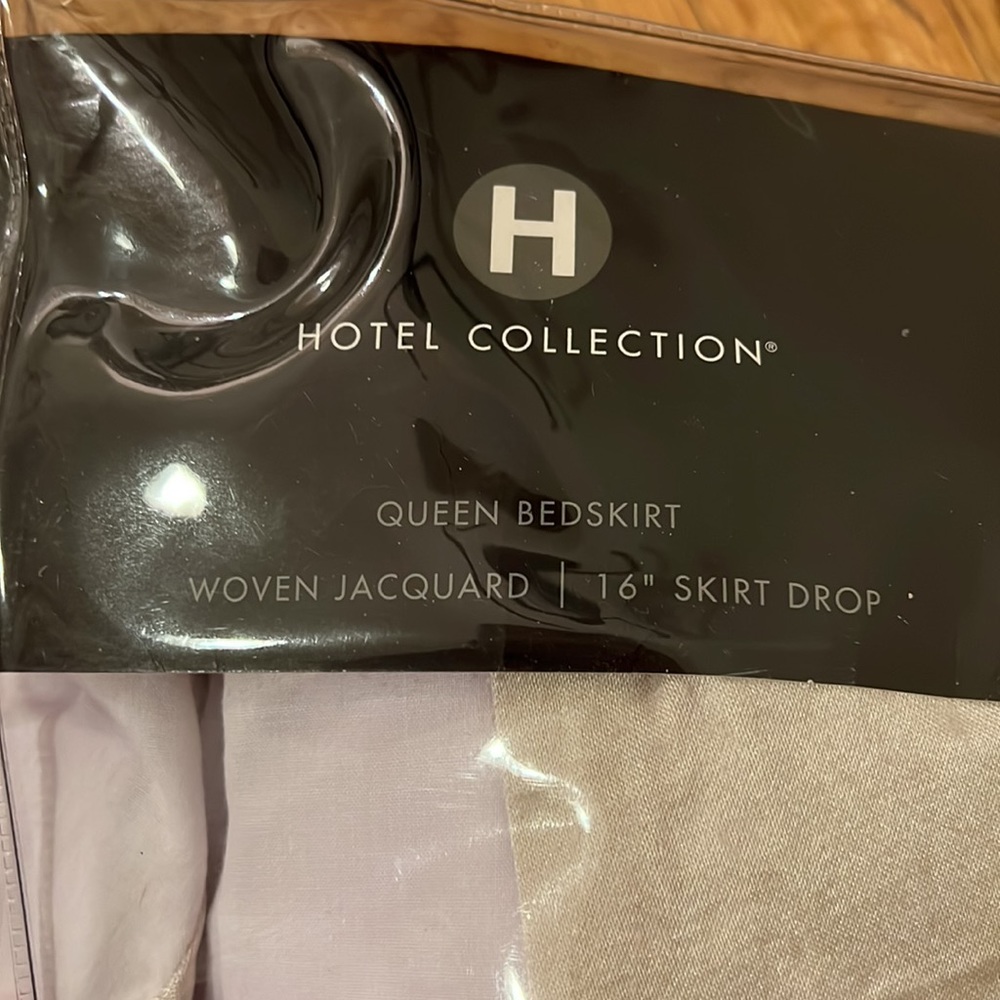 Hotel Collection Queen 16” Bedskirt - Picture 3 of 8